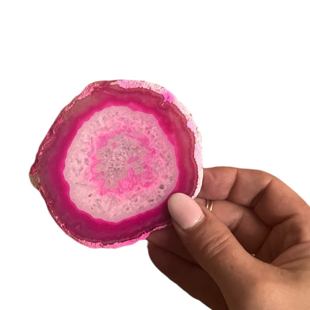 4 pink geode coasters - Picture 4 of 8